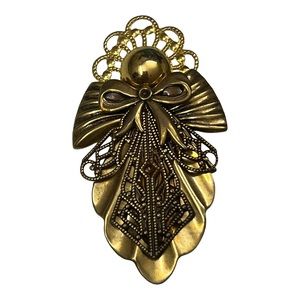 Vintage Angel brooch lapel pin 2.5” brass intricate Christmas wings halo